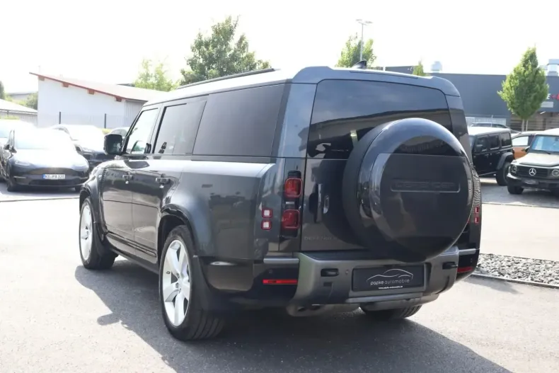 Land Rover Defender din 2024 cu 12.000 km - oferta LAN103362 - foto 6