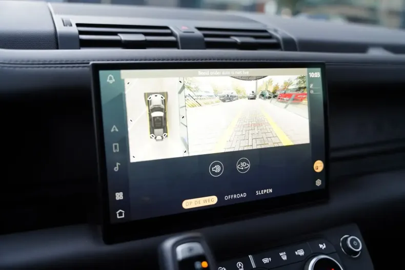 Land Rover Defender din 2023 cu 29.476 km - oferta LAN103365 - foto 12