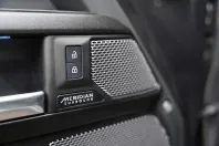 Land Rover Defender din 2023 cu 29.476 km - oferta LAN103365 - foto 24