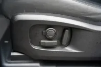 Land Rover Defender din 2023 cu 29.476 km - oferta LAN103365 - foto 25