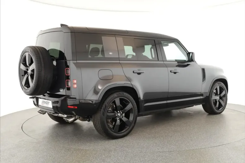 Land Rover Defender din 2023 cu 51.900 km - oferta LAN103368 - foto 3