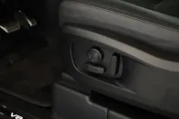 Land Rover Defender din 2023 cu 51.900 km - oferta LAN103368 - foto 23