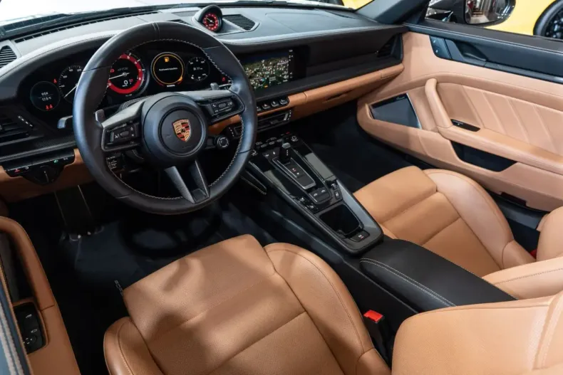 Porsche 992 din 2023 cu 14.930 km - oferta POR103369 - foto 16