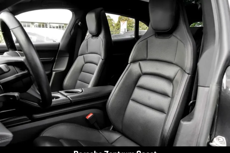 Porsche Taycan din 2023 cu 59.900 km - oferta POR103379 - foto 14