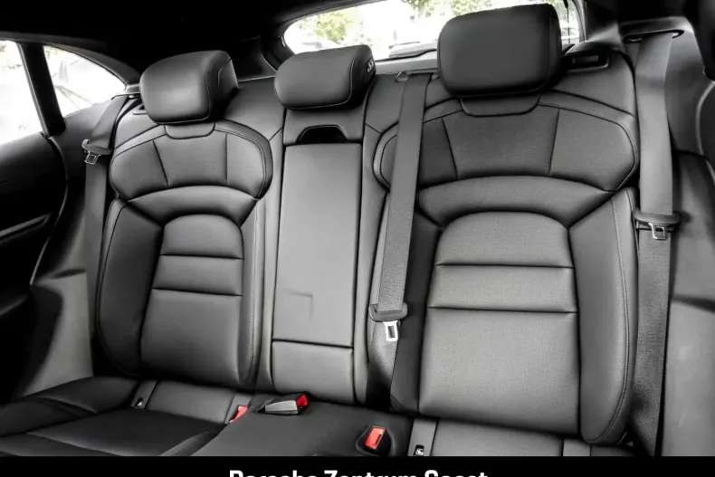 Porsche Taycan din 2023 cu 59.900 km - oferta POR103379 - foto 15