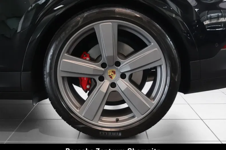 Porsche Cayenne din 2024 cu 26.990 km - oferta POR103391 - foto 6