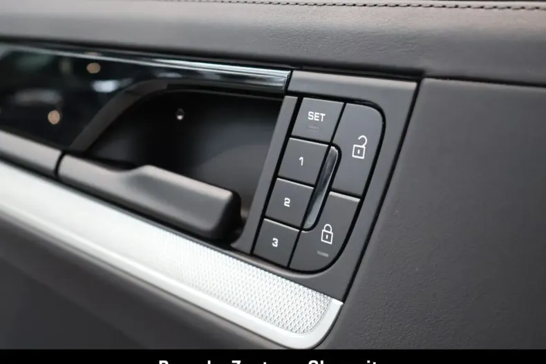 Porsche Cayenne din 2024 cu 26.990 km - oferta POR103391 - foto 29