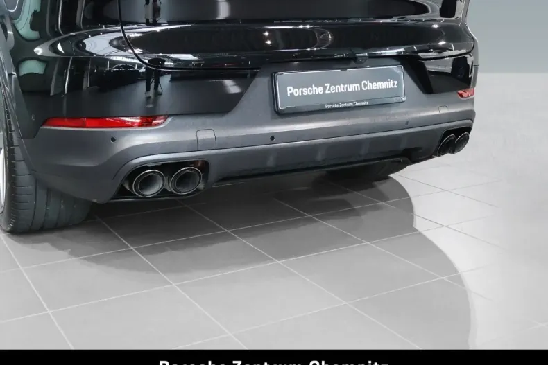 Porsche Cayenne din 2024 cu 26.990 km - oferta POR103391 - foto 36