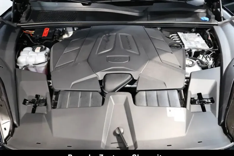 Porsche Cayenne din 2024 cu 26.990 km - oferta POR103391 - foto 39