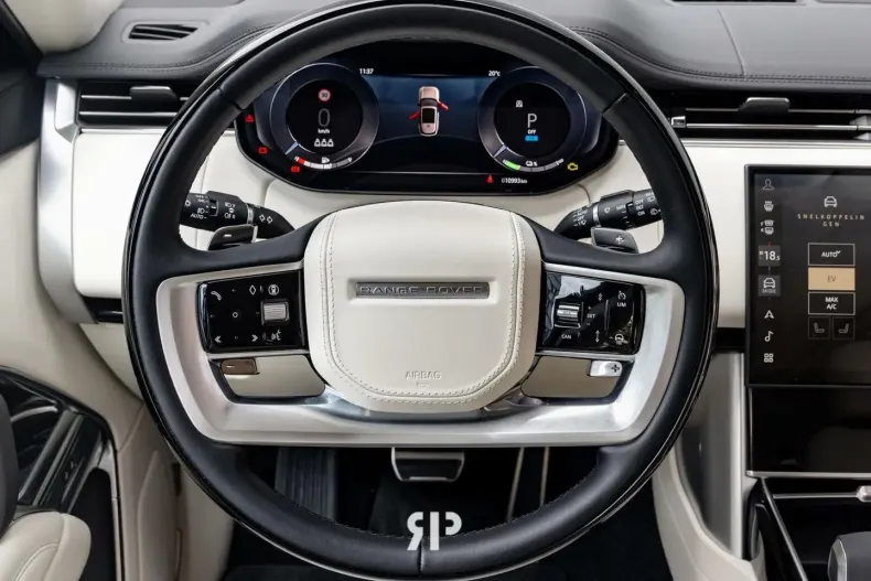 Land Rover Range Rover din 2024 cu 11.000 km - oferta LAN103396 - foto 12