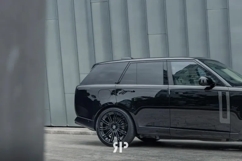 Land Rover Range Rover din 2024 cu 11.000 km - oferta LAN103396 - foto 18