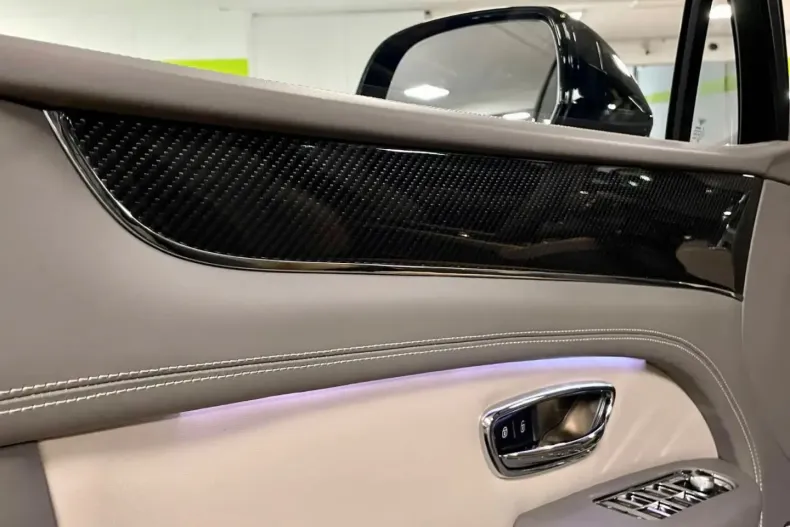 Bentley Bentayga din 2023 cu 7.500 km - oferta BEN103397 - foto 12