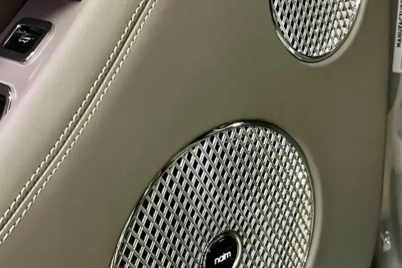 Bentley Bentayga din 2023 cu 7.500 km - oferta BEN103397 - foto 14