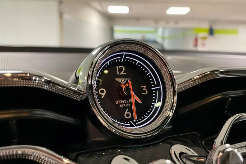 Bentley Bentayga din 2023 cu 7.500 km - oferta BEN103397 - foto 28