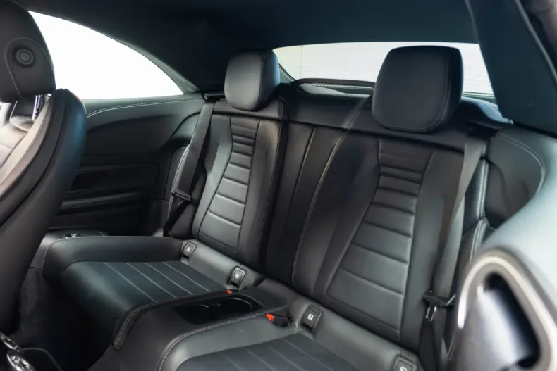 Mercedes-Benz E 220 din 2022 cu 39.900 km - oferta MER103400 - foto 17