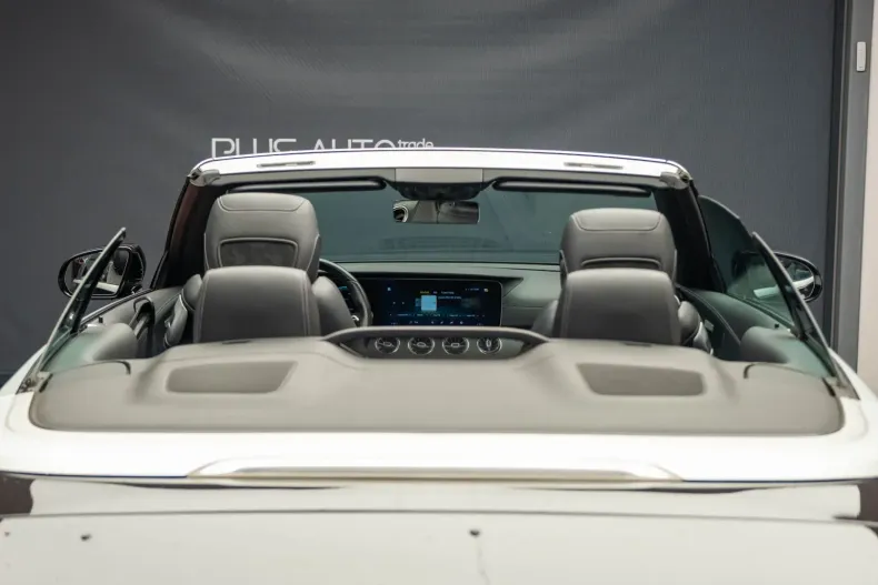 Mercedes-Benz E 220 din 2022 cu 39.900 km - oferta MER103400 - foto 26