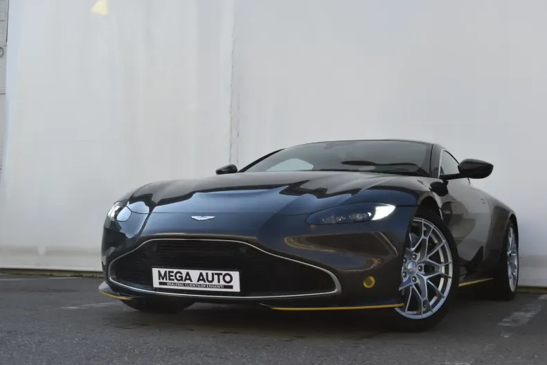 Aston Martin V8 Vantage din 2021 cu 3.100 km - oferta AST103402 - foto 2