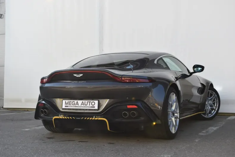 Aston Martin V8 Vantage din 2021 cu 3.100 km - oferta AST103402 - foto 7