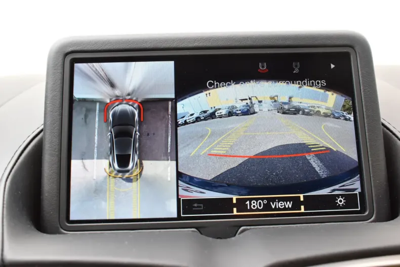 Aston Martin V8 Vantage din 2021 cu 3.100 km - oferta AST103402 - foto 16