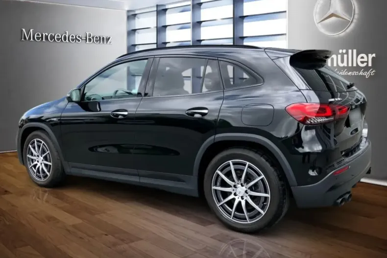 Mercedes-Benz GLA 45 AMG din 2021 cu 26.076 km - oferta MER103406 - foto 4