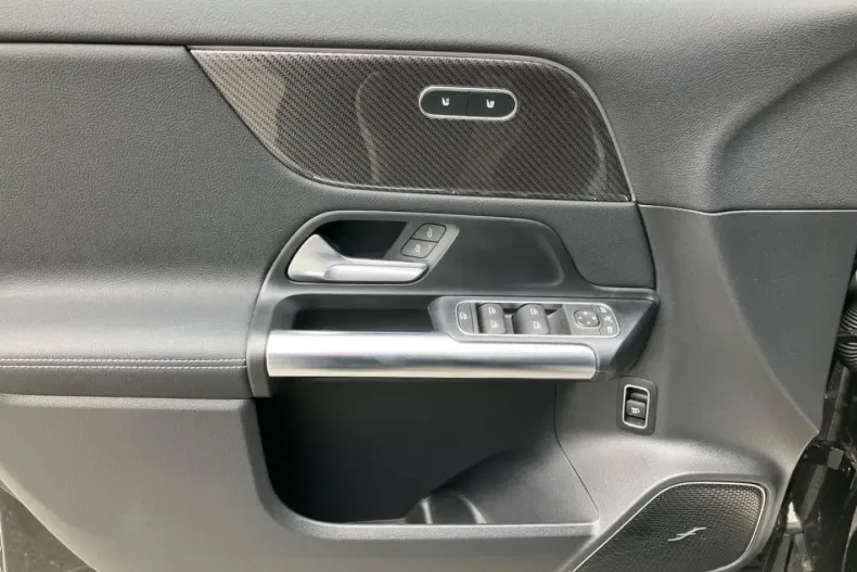 Mercedes-Benz GLA 45 AMG din 2021 cu 26.076 km - oferta MER103406 - foto 8