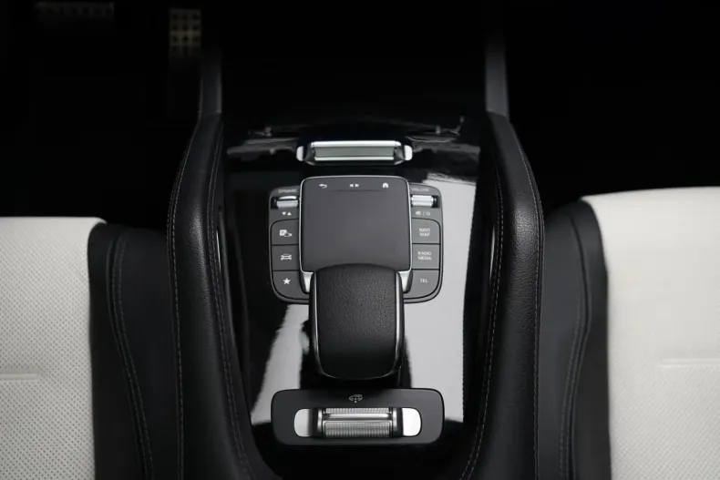 Mercedes-Benz GLE 300 din 2024 cu 20.950 km - oferta MER103412 - foto 15