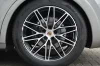 Porsche Cayenne din 2024 cu 16.900 km - oferta POR103415 - foto 17