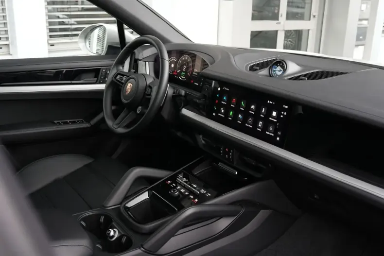 Porsche Cayenne din 2024 cu 16.900 km - oferta POR103415 - foto 23