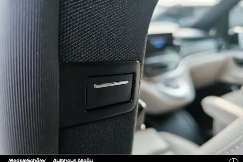 Mercedes-Benz V 300 din 2022 cu 85.977 km - oferta MER103421 - foto 12