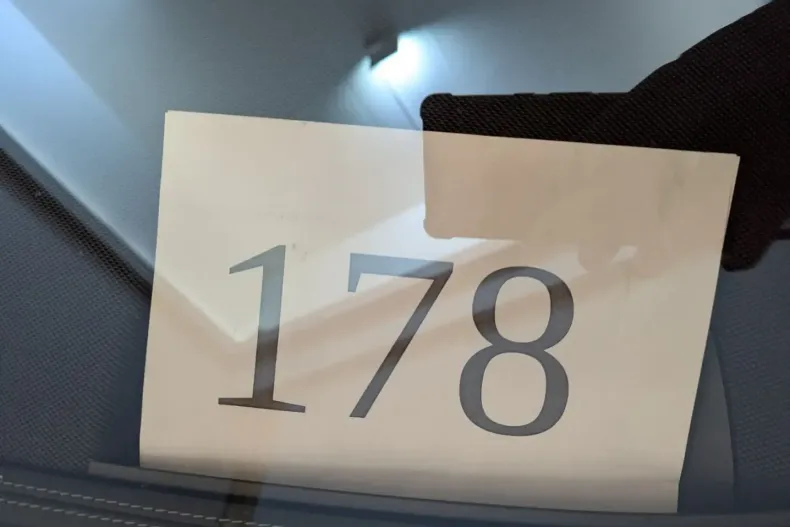 Mercedes-Benz CLS 400 din 2022 cu 100.000 km - oferta MER103424 - foto 30