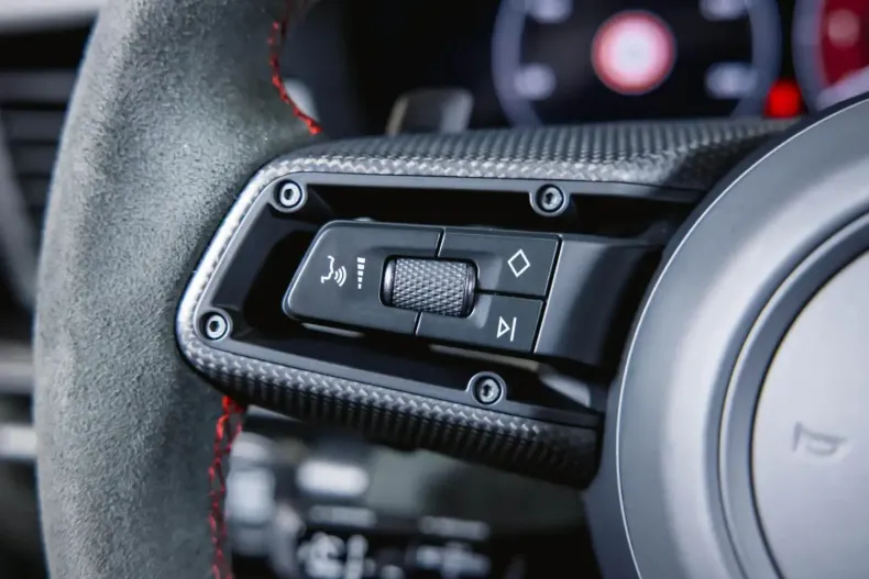 Porsche 992 din 2024 cu 4.100 km - oferta POR103432 - foto 29