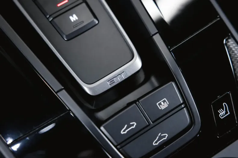 Porsche 992 din 2024 cu 4.100 km - oferta POR103432 - foto 38