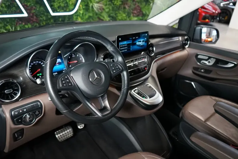 Mercedes-Benz V 300 din 2021 cu 56.835 km - oferta MER103440 - foto 12