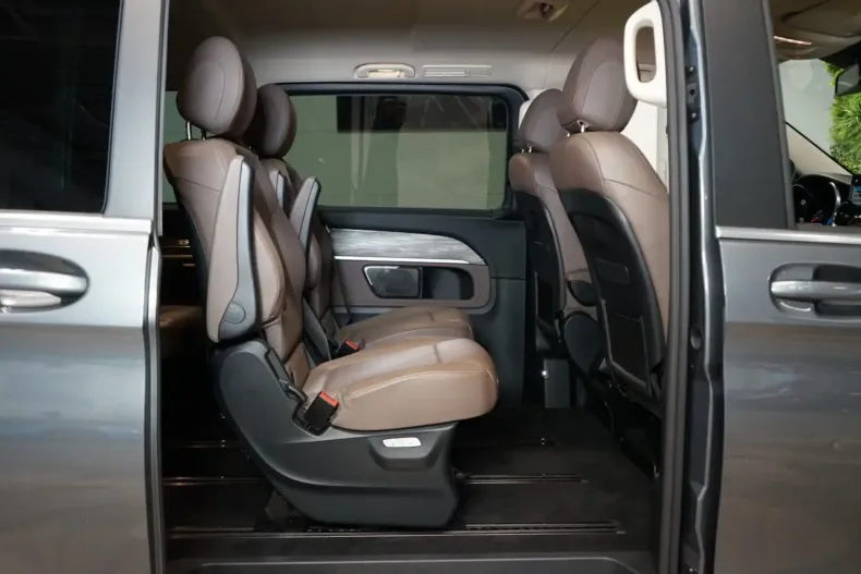 Mercedes-Benz V 300 din 2021 cu 56.835 km - oferta MER103440 - foto 19