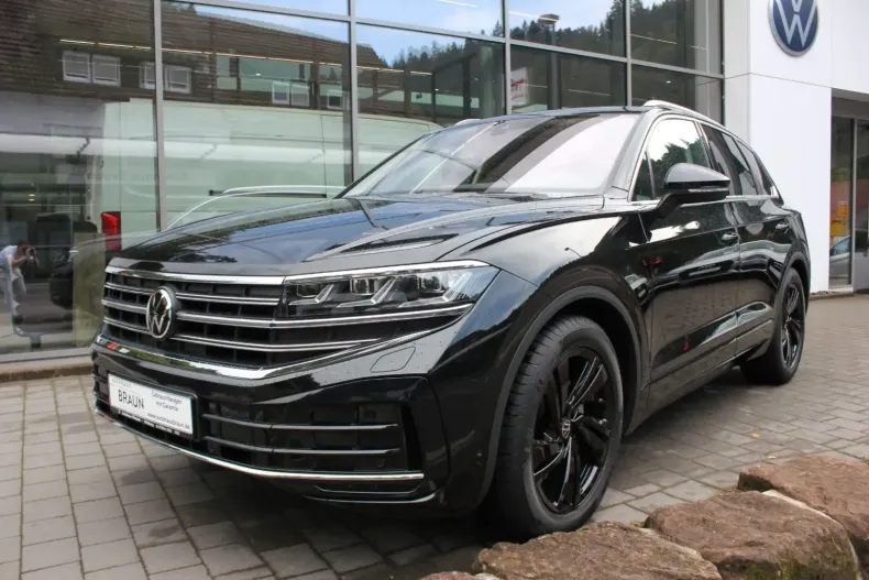 Volkswagen Touareg din 2024 cu 7.990 km - oferta VOL103450 - foto 2