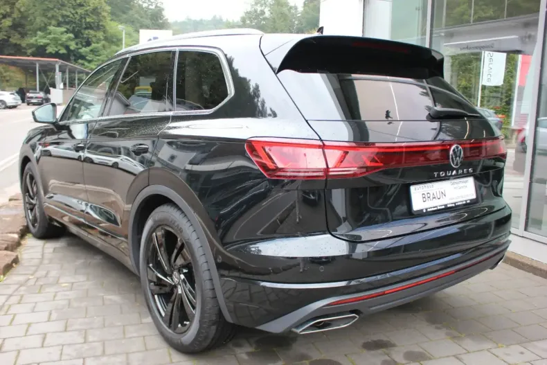 Volkswagen Touareg din 2024 cu 7.990 km - oferta VOL103450 - foto 4