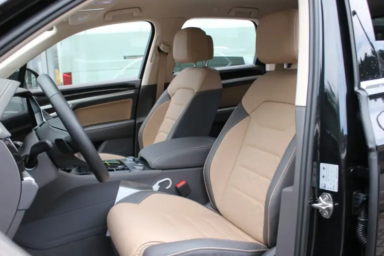 Volkswagen Touareg din 2024 cu 7.990 km - oferta VOL103450 - foto 5