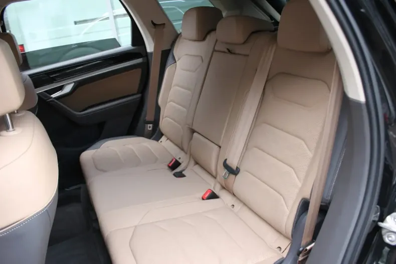 Volkswagen Touareg din 2024 cu 7.990 km - oferta VOL103450 - foto 6