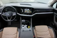 Volkswagen Touareg din 2024 cu 7.990 km - oferta VOL103450 - foto 9