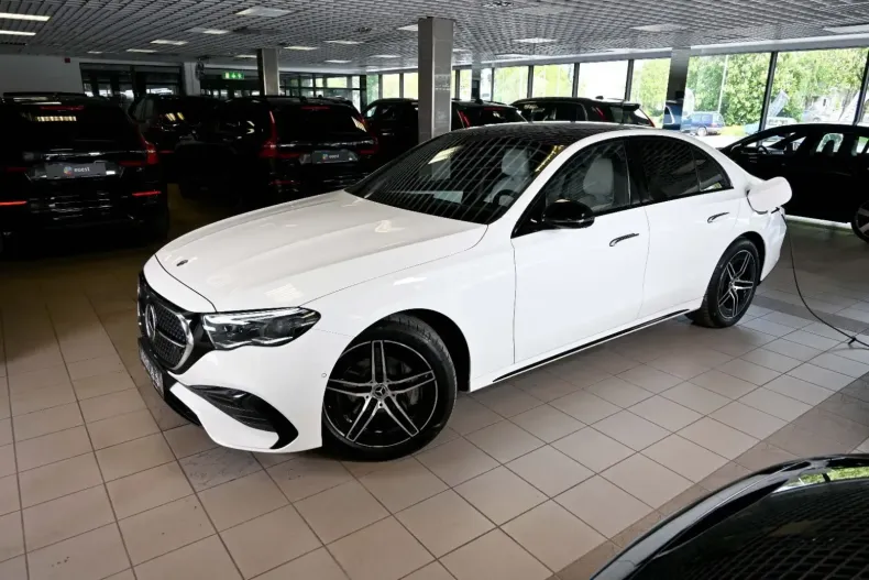 Mercedes-Benz E 300 din 2024 cu 8.500 km - oferta MER103454 - foto 4