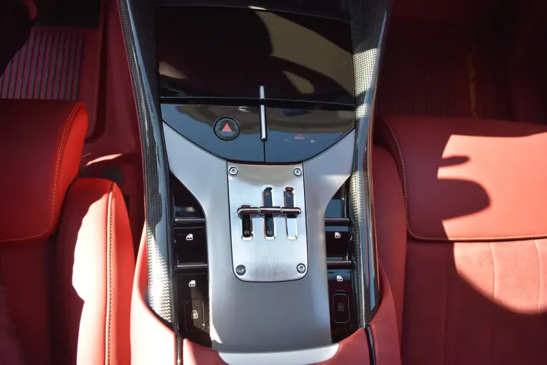 Ferrari Purosangue din 2025 cu 7.200 km - oferta FER103455 - foto 18