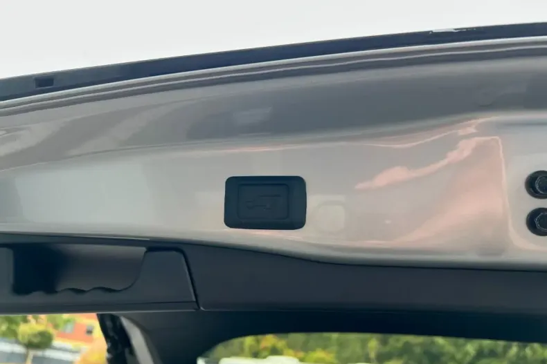 Toyota RAV4 din 2024 cu 17.100 km - oferta TOY103468 - foto 20