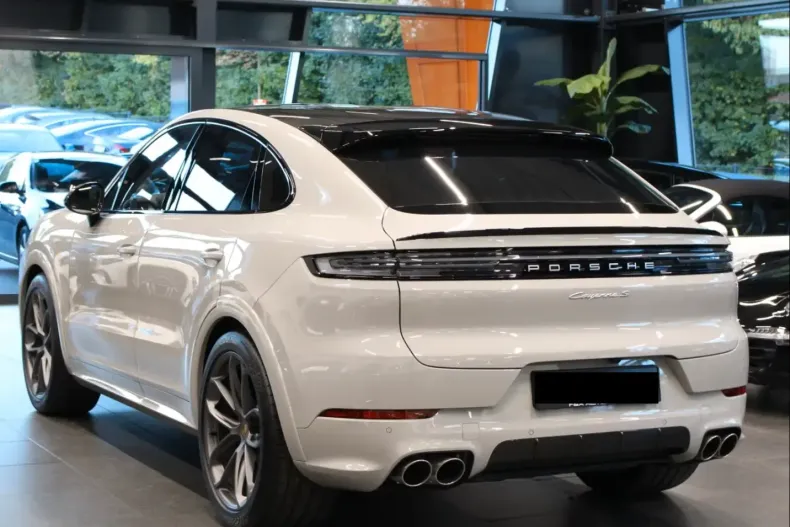 Porsche Cayenne din 2024 cu 27 km - oferta POR103473 - foto 2