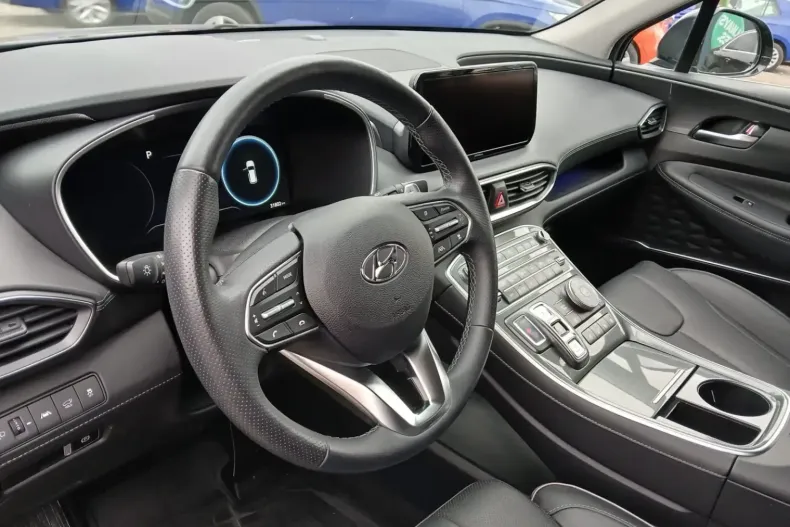 Hyundai SANTA FE din 2022 cu 31.802 km - oferta HYU103475 - foto 6