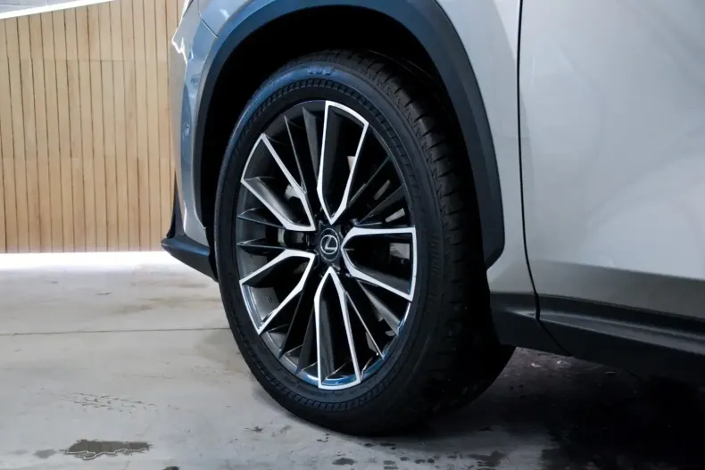 Lexus NX 450h din 2024 cu 37.000 km - oferta LEX103486 - foto 4