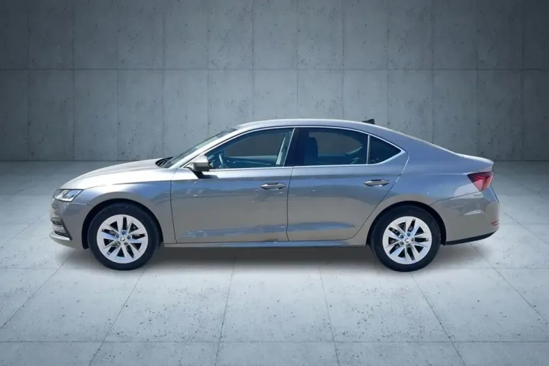 Skoda Octavia din 2024 cu 20.000 km - oferta SKO103490 - foto 2