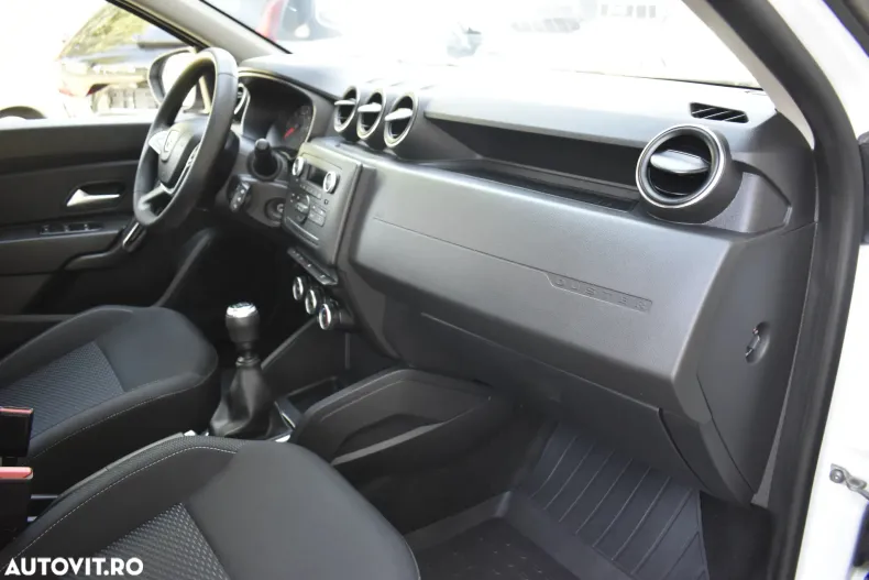 Dacia Duster din 2021 cu 94.682 km - oferta DAC100332 - foto 34