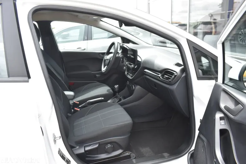 Ford Fiesta din 2021 cu 61.878 km - oferta FOR94390 - foto 37