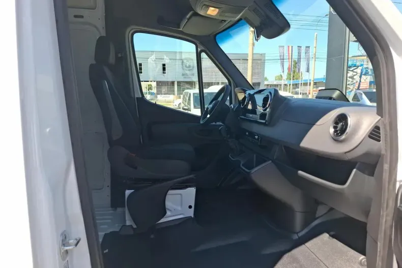 Mercedes-Benz Sprinter din 2025 cu 5 km - oferta MER103498 - foto 9