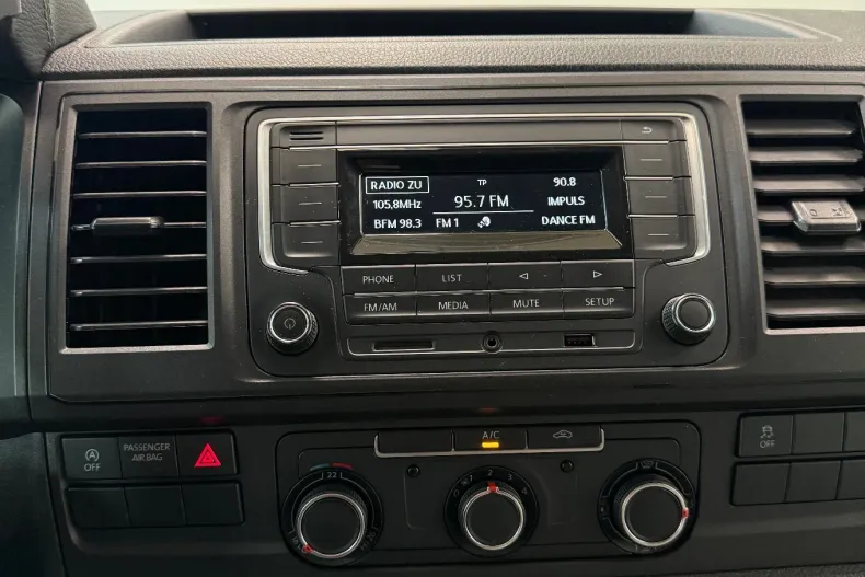 Volkswagen Transporter din 2019 cu 155.000 km - oferta VOL103512 - foto 3